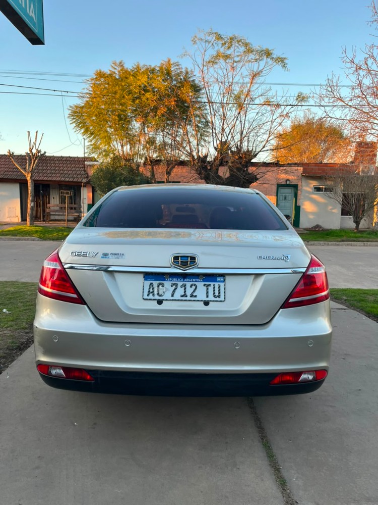Geely EMGRAND 7 4P 1,8 Gs — foto 5
